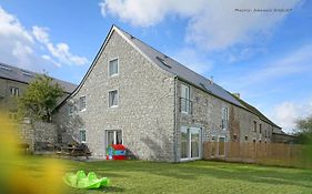 Gite Familial Ferme Des Aujes Falaen
